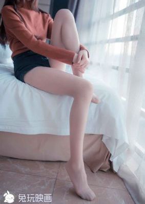 新村晶